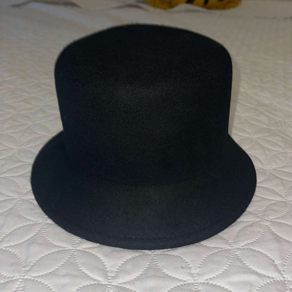 Black Top hat